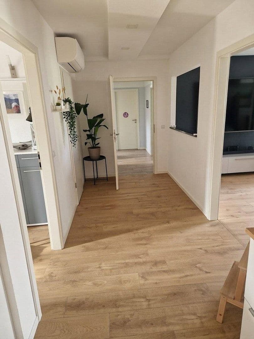 Prodej domu 115 m², pozemek 326 m², Delmenhorst, Dolní Sasko Prodej domu 115 m², pozemek 326 m², Delmenhorst, Dolní Sasko