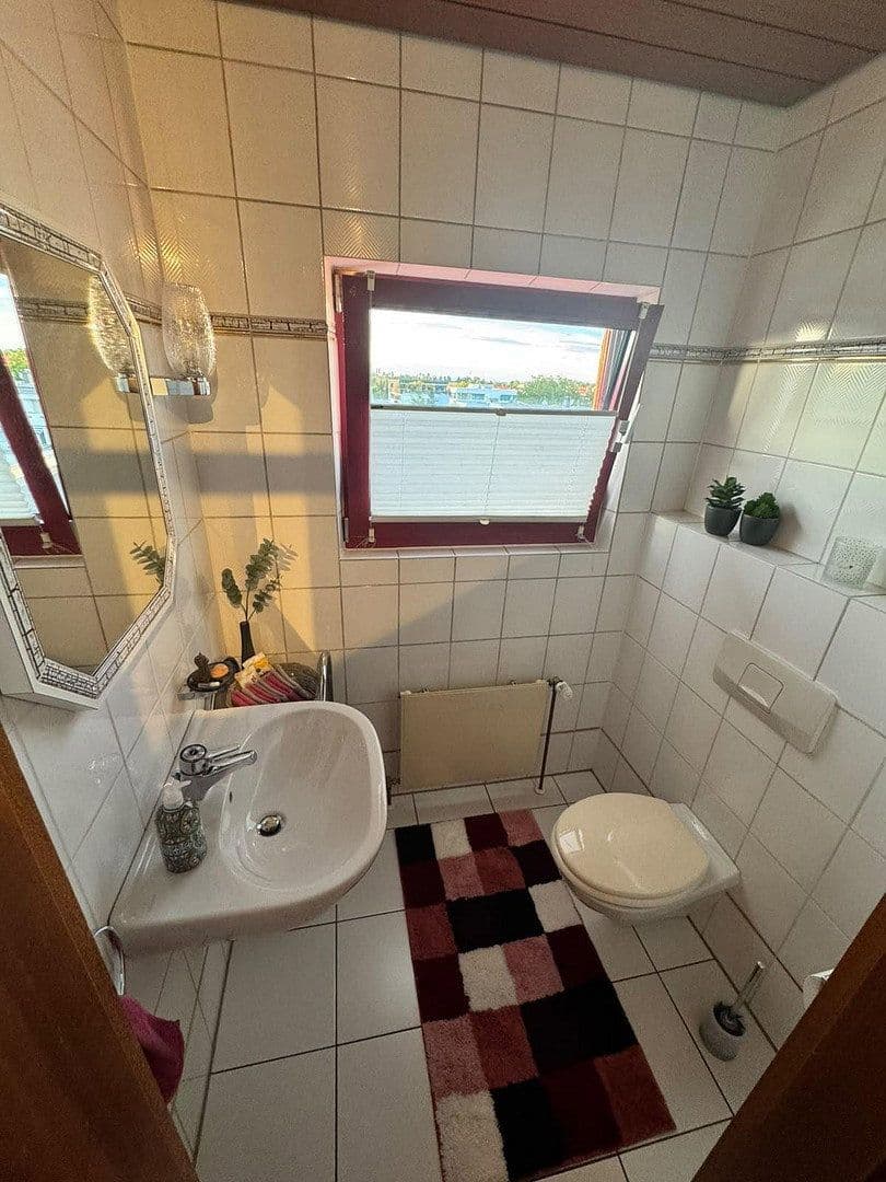 Pronájem kanceláře 125 m², Dieselstraße 18, Fellbach, Bádensko-Württembersko Pronájem kanceláře 125 m², Dieselstraße 18, Fellbach, Bádensko-Württembersko
