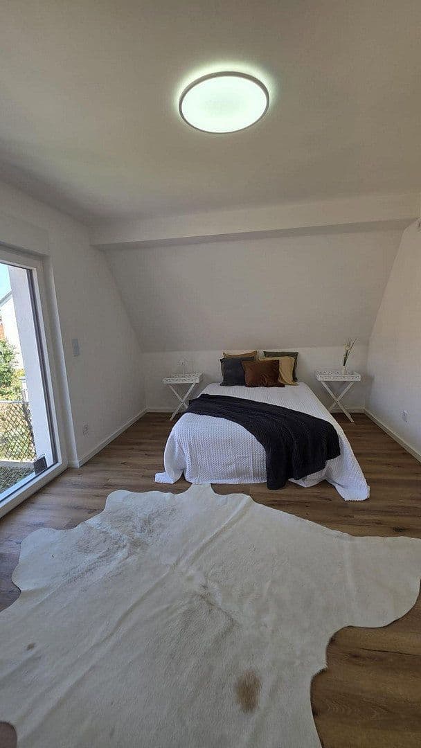 Prodej domu 107 m², pozemek 179 m², Sandhausen, Bádensko-Württembersko Prodej domu 107 m², pozemek 179 m², Sandhausen, Bádensko-Württembersko