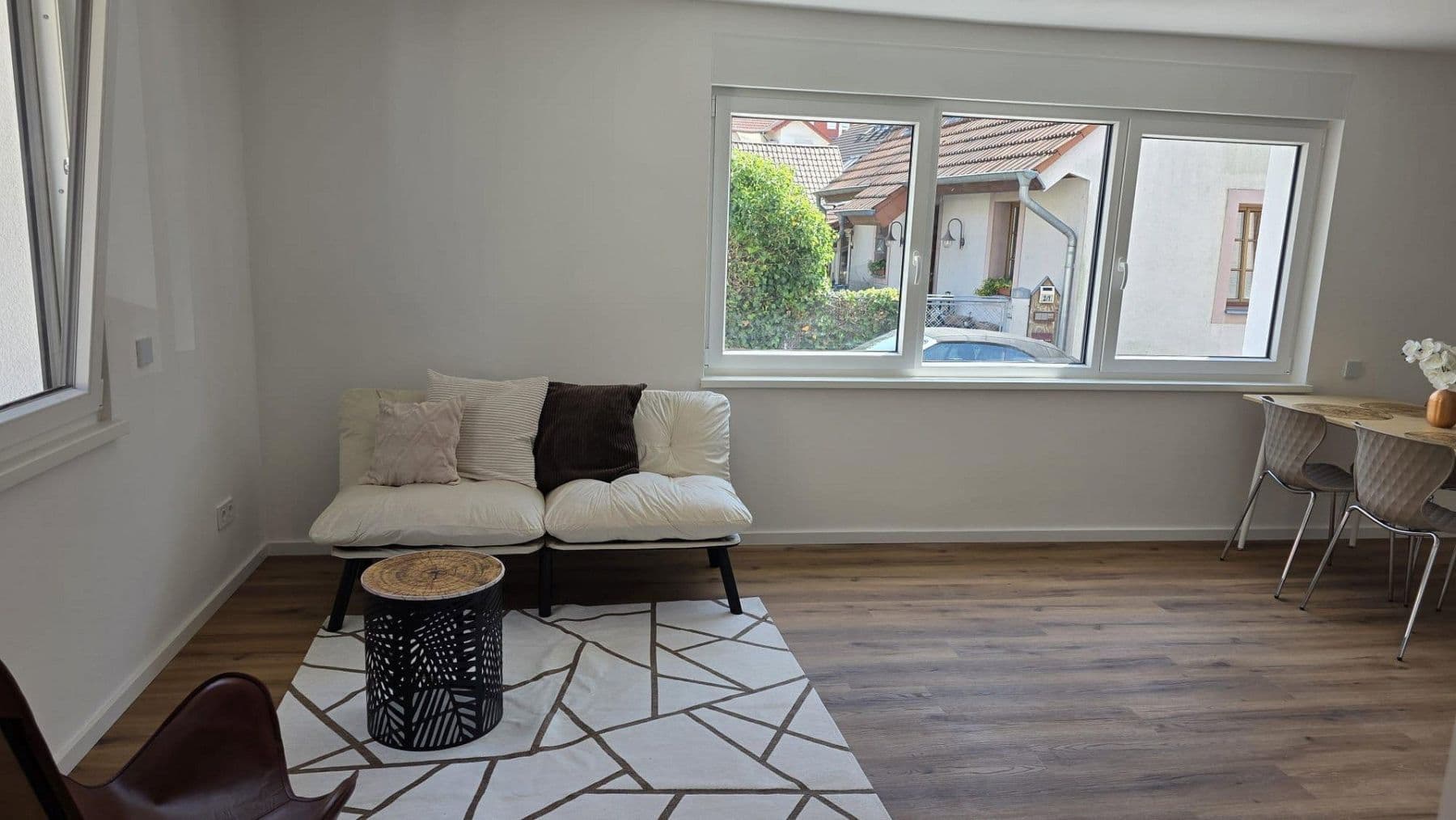 Prodej domu 107 m², pozemek 179 m², Sandhausen, Bádensko-Württembersko Prodej domu 107 m², pozemek 179 m², Sandhausen, Bádensko-Württembersko