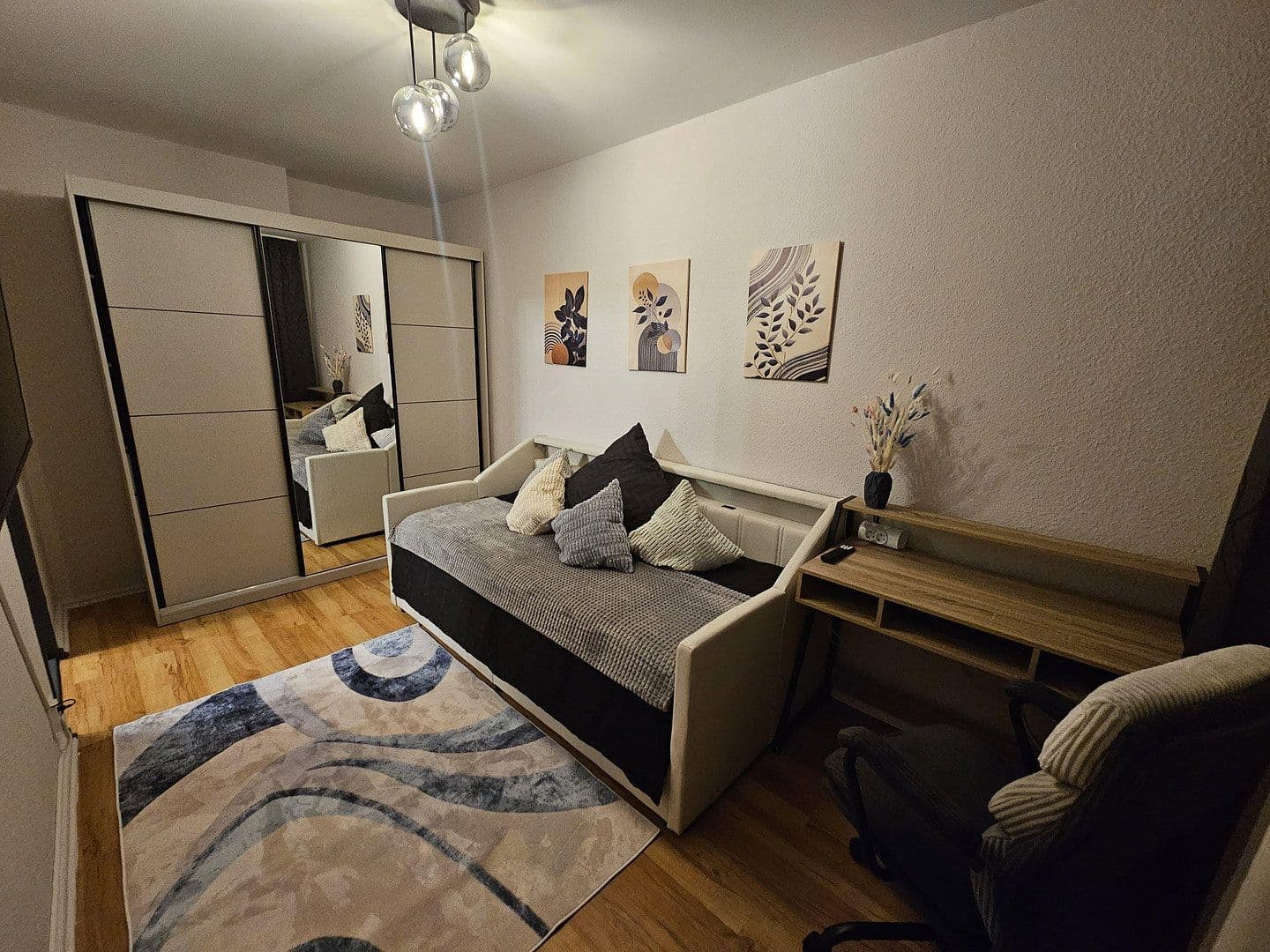 Pronájem bytu 16 m², Aachener Str. 17, Berlin, Berlín Pronájem bytu 16 m², Aachener Str. 17, Berlin, Berlín
