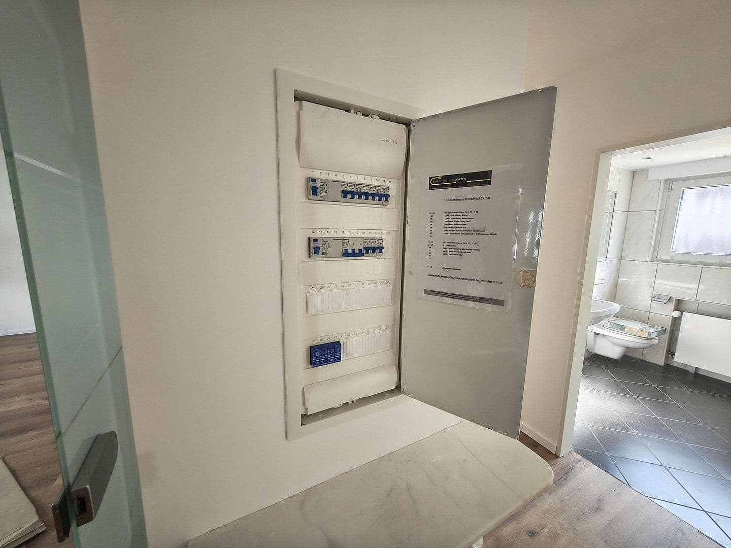 Pronájem bytu 3+1 87 m², Merzennicher Straße 6, Düren, Severní Porýní-Vestfálsko Pronájem bytu 3+1 87 m², Merzennicher Straße 6, Düren, Severní Porýní-Vestfálsko