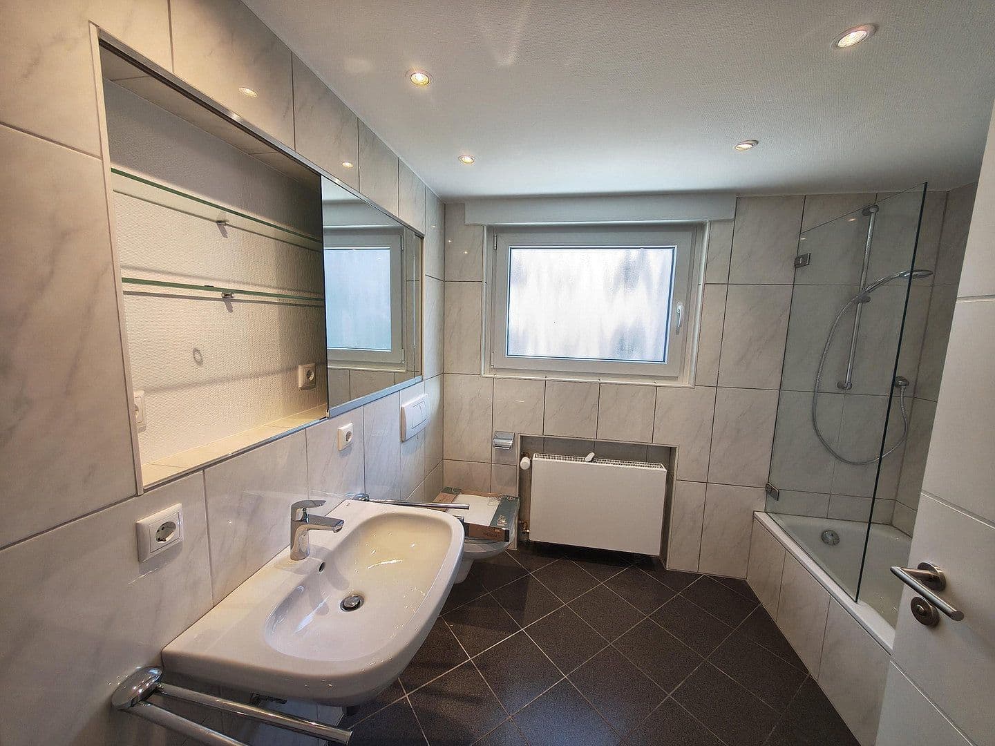 Pronájem bytu 3+1 87 m², Merzennicher Straße 6, Düren, Severní Porýní-Vestfálsko Pronájem bytu 3+1 87 m², Merzennicher Straße 6, Düren, Severní Porýní-Vestfálsko