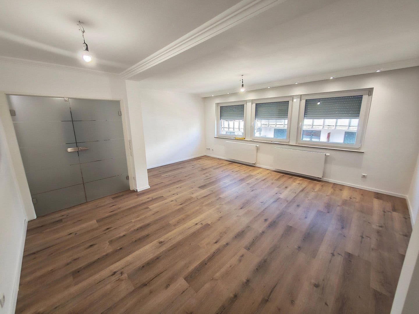 Pronájem bytu 3+1 87 m², Merzennicher Straße 6, Düren, Severní Porýní-Vestfálsko Pronájem bytu 3+1 87 m², Merzennicher Straße 6, Düren, Severní Porýní-Vestfálsko