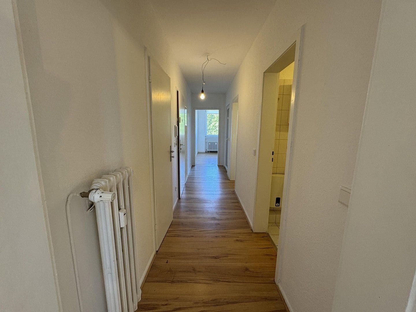 Pronájem bytu 2+1 41 m², Knappenstraße 80, Oberhausen, Severní Porýní-Vestfálsko Pronájem bytu 2+1 41 m², Knappenstraße 80, Oberhausen, Severní Porýní-Vestfálsko