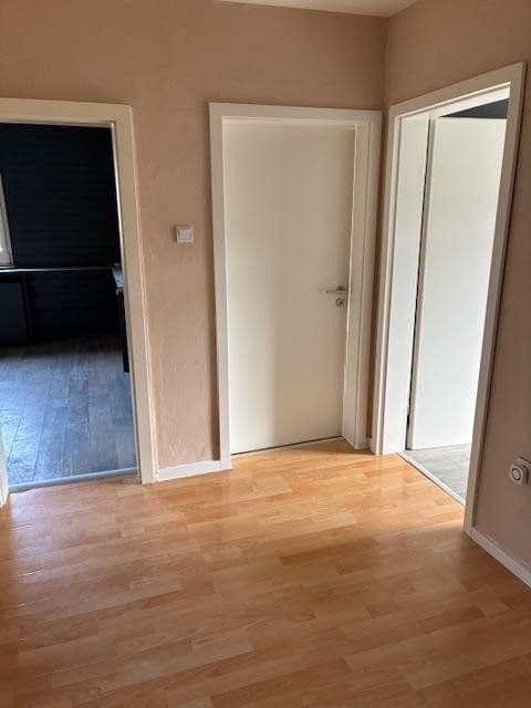 Pronájem bytu 3+1 75 m², Bliesenbacher Str. 10, Engelskirchen, Severní Porýní-Vestfálsko Pronájem bytu 3+1 75 m², Bliesenbacher Str. 10, Engelskirchen, Severní Porýní-Vestfálsko