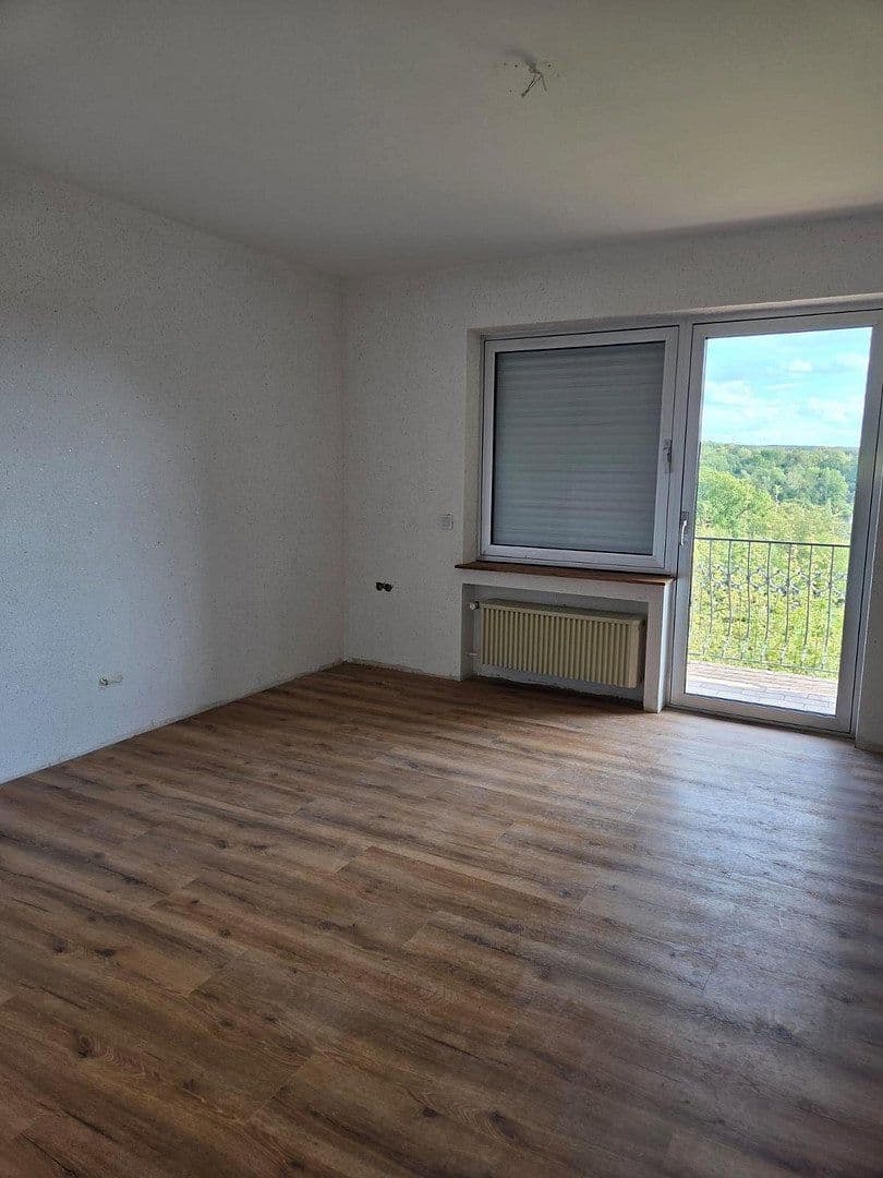 Prodej domu 165 m², pozemek 1.213 m², Zu den Birken 14, Weinbach, Hessen Prodej domu 165 m², pozemek 1.213 m², Zu den Birken 14, Weinbach, Hessen