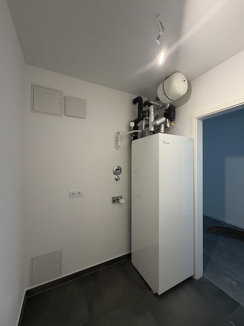 Pronájem bytu 4+1 105 m², Treppendorfer Str. 47, Lubín, Braniborsko Pronájem bytu 4+1 105 m², Treppendorfer Str. 47, Lubín, Braniborsko