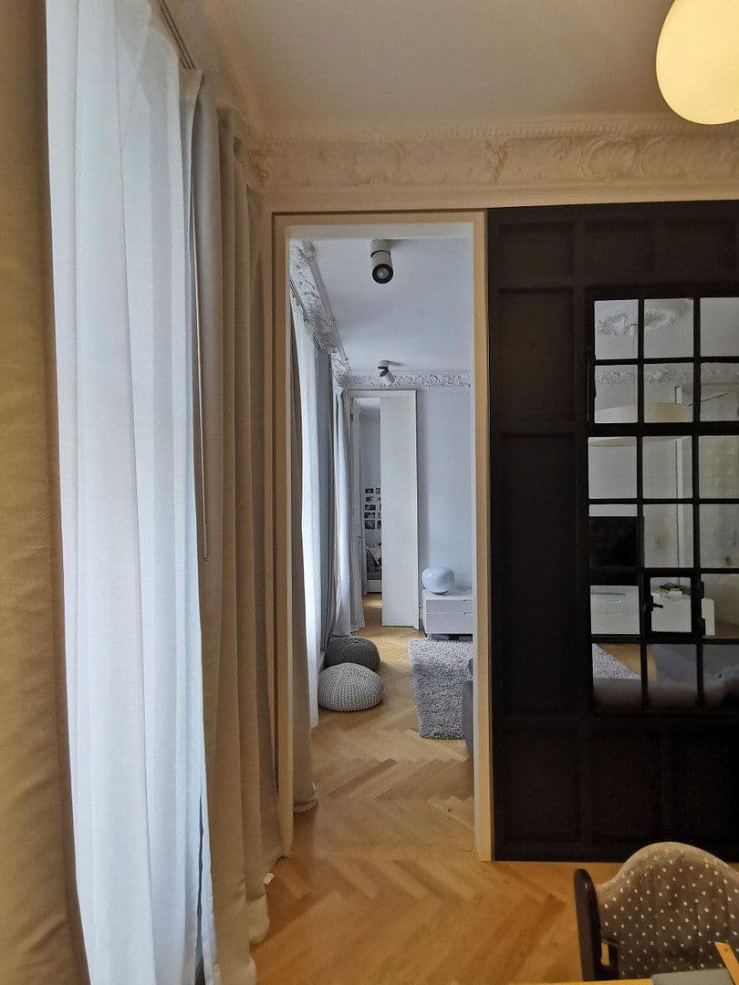 Prodej bytu 4+1 93 m², Berlin, Berlín Prodej bytu 4+1 93 m², Berlin, Berlín