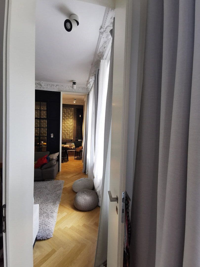 Prodej bytu 4+1 93 m², Berlin, Berlín Prodej bytu 4+1 93 m², Berlin, Berlín