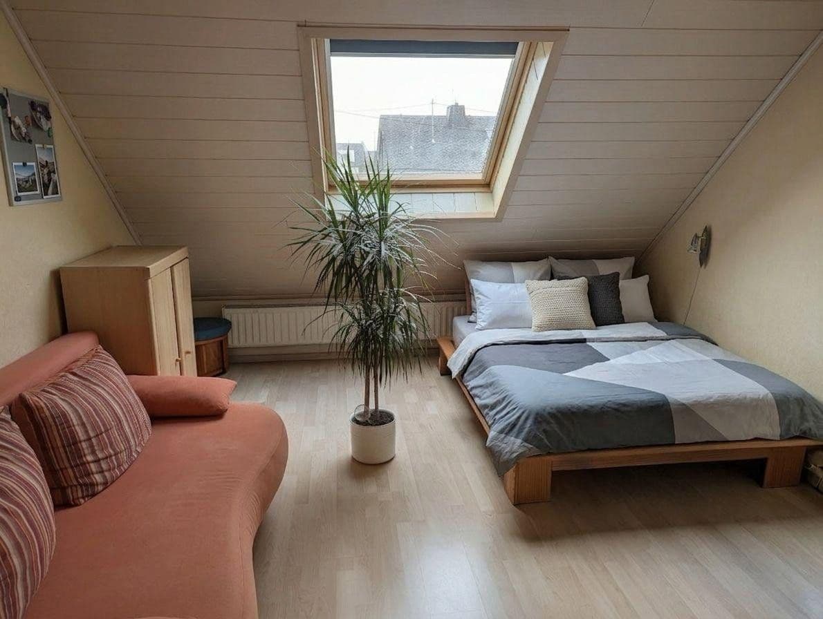 Prodej domu 145 m², pozemek 224 m², Urmitz, Porýní-Falc Prodej domu 145 m², pozemek 224 m², Urmitz, Porýní-Falc