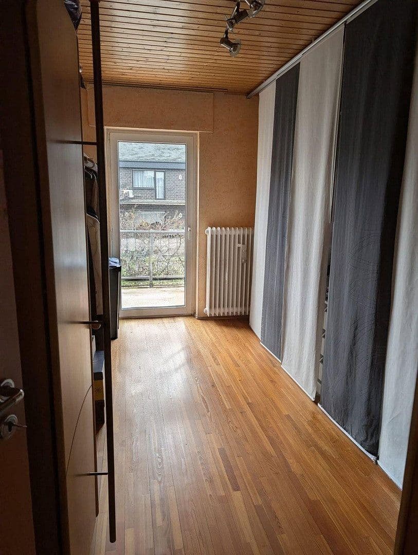 Prodej domu 145 m², pozemek 224 m², Urmitz, Porýní-Falc Prodej domu 145 m², pozemek 224 m², Urmitz, Porýní-Falc