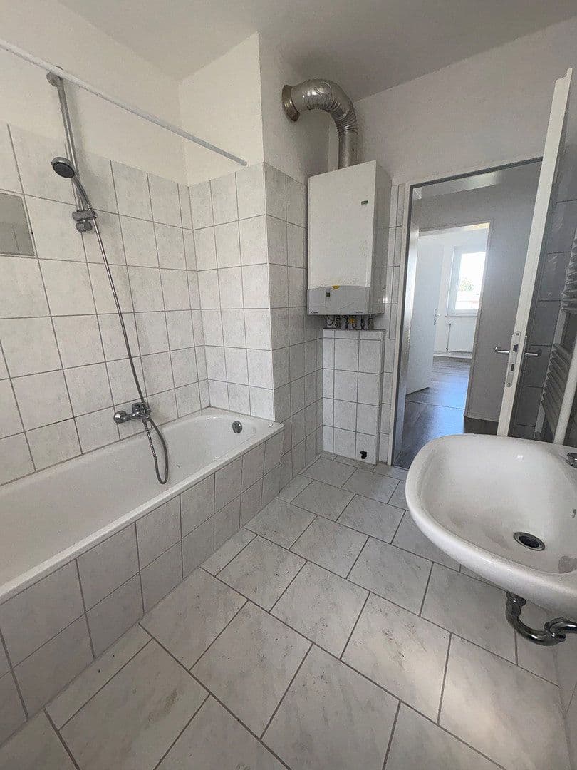Pronájem bytu 2+1 49 m², Bremerhaven, Bremen Pronájem bytu 2+1 49 m², Bremerhaven, Bremen