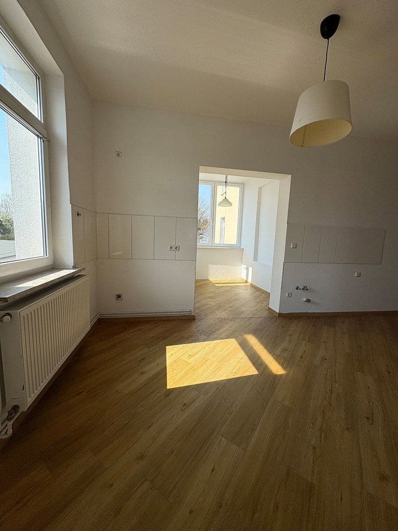 Pronájem bytu 3+1 83 m², Stresemannstraße 235/237, Bremerhaven, Bremen Pronájem bytu 3+1 83 m², Stresemannstraße 235/237, Bremerhaven, Bremen