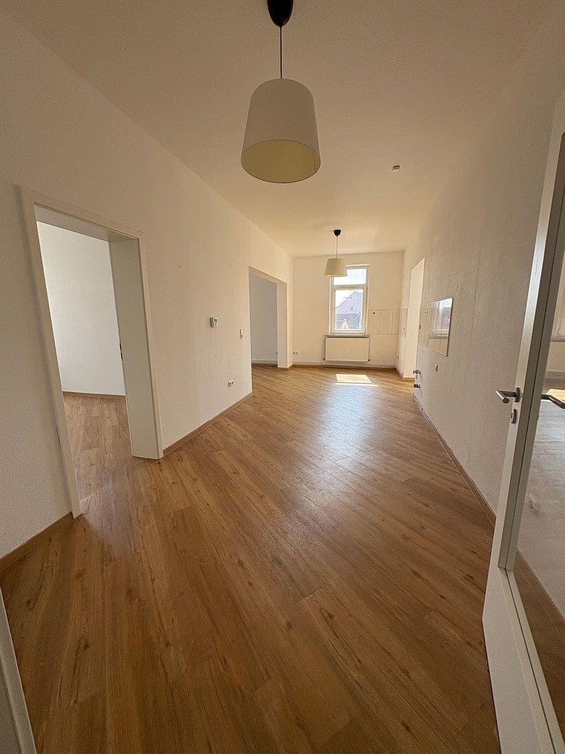 Pronájem bytu 3+1 83 m², Stresemannstraße 235/237, Bremerhaven, Bremen Pronájem bytu 3+1 83 m², Stresemannstraße 235/237, Bremerhaven, Bremen