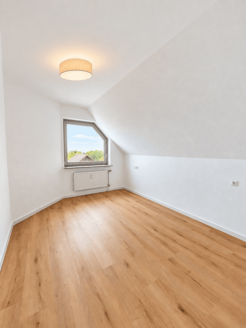 Pronájem bytu 3+1 66 m², Rutesheim, Bádensko-Württembersko Pronájem bytu 3+1 66 m², Rutesheim, Bádensko-Württembersko