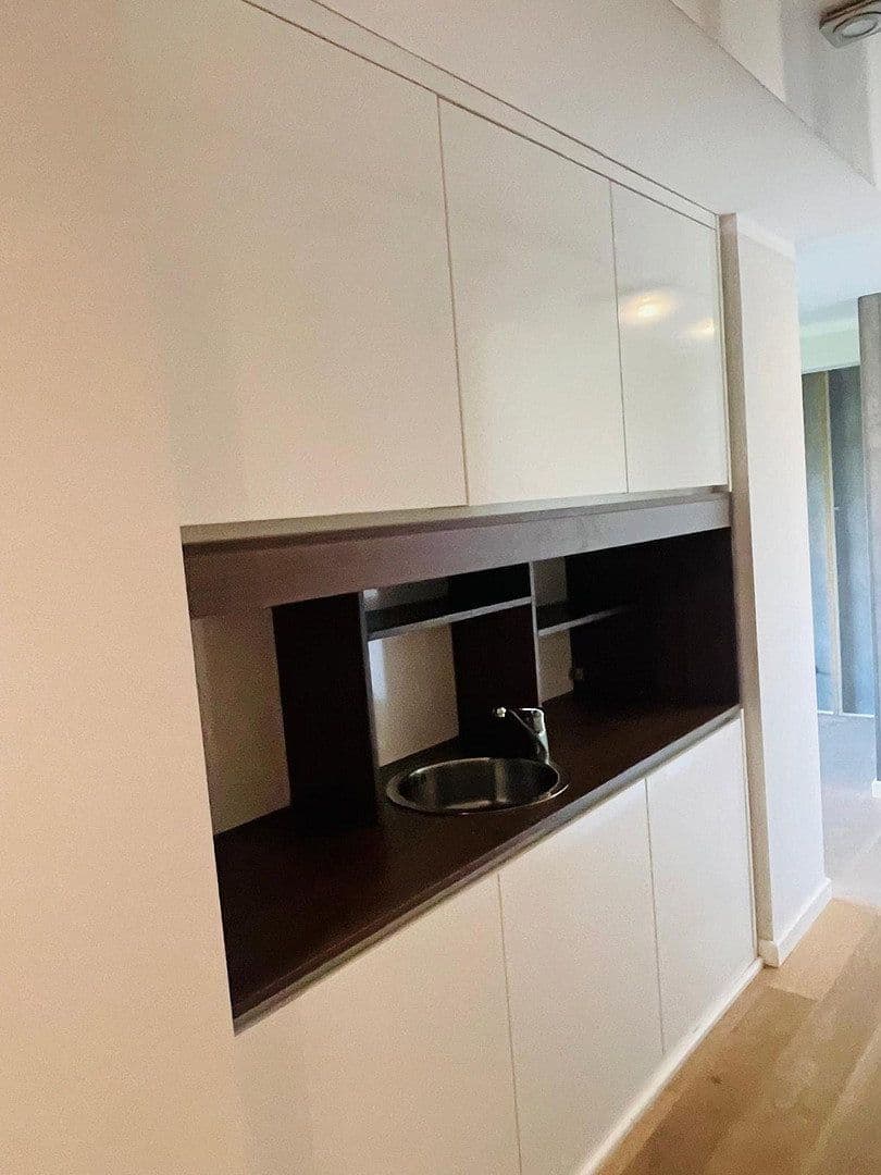 Pronájem nebytového prostoru 1.898 m², Boschstraße 22, Winsen (Luhe), Dolní Sasko Pronájem nebytového prostoru 1.898 m², Boschstraße 22, Winsen (Luhe), Dolní Sasko