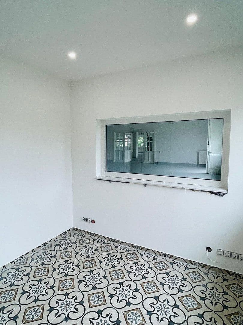 Pronájem nebytového prostoru 1.898 m², Boschstraße 22, Winsen (Luhe), Dolní Sasko Pronájem nebytového prostoru 1.898 m², Boschstraße 22, Winsen (Luhe), Dolní Sasko