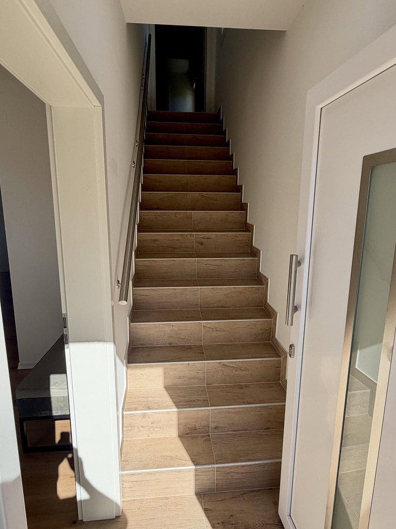 Prodej domu 135 m², pozemek 89 m², Igensdorf, Bavorsko Prodej domu 135 m², pozemek 89 m², Igensdorf, Bavorsko