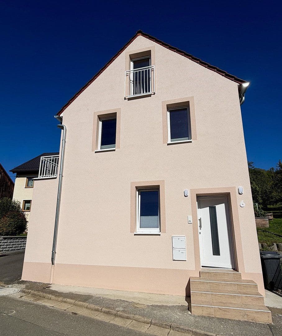 Prodej domu 135 m², pozemek 89 m², Igensdorf, Bavorsko Prodej domu 135 m², pozemek 89 m², Igensdorf, Bavorsko