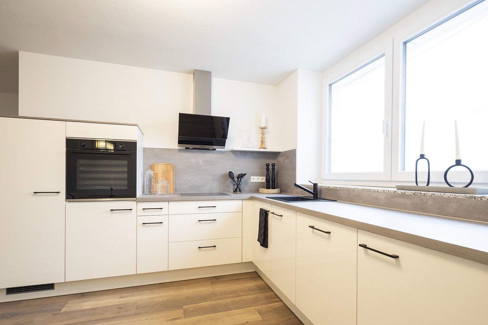 Pronájem bytu 2+1 66 m², Meisterstraße 21/1, Balingen, Bádensko-Württembersko Pronájem bytu 2+1 66 m², Meisterstraße 21/1, Balingen, Bádensko-Württembersko