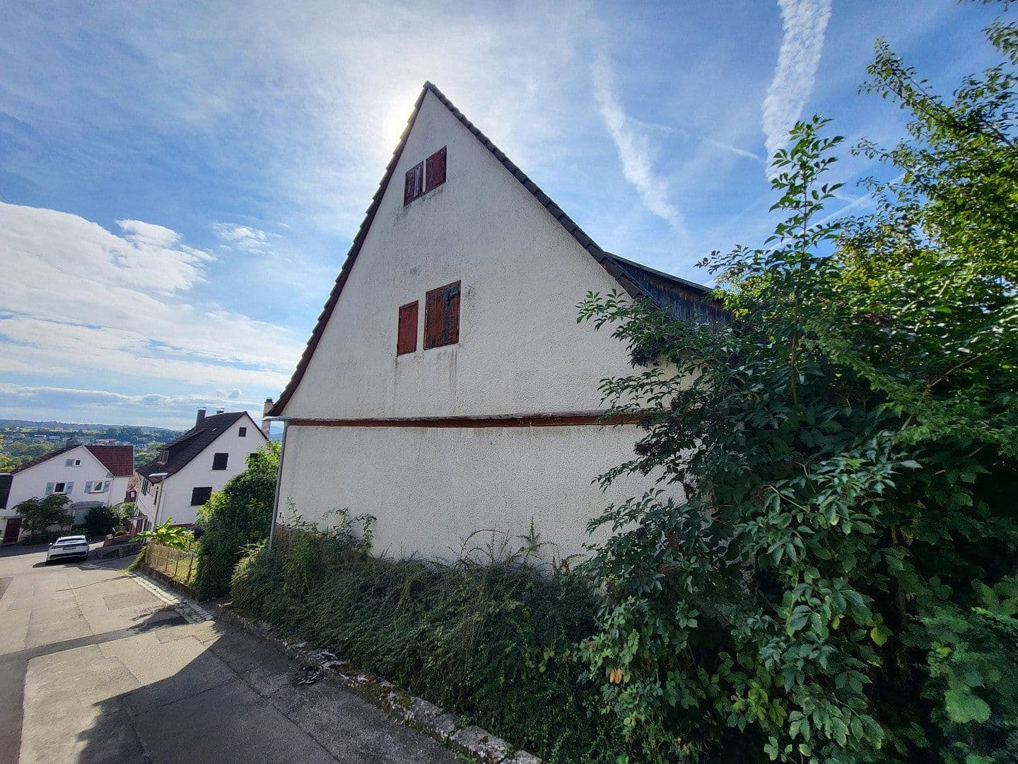 Prodej domu 127 m², pozemek 678 m², Höflestraße 11, Unterensingen, Bádensko-Württembersko Prodej domu 127 m², pozemek 678 m², Höflestraße 11, Unterensingen, Bádensko-Württembersko