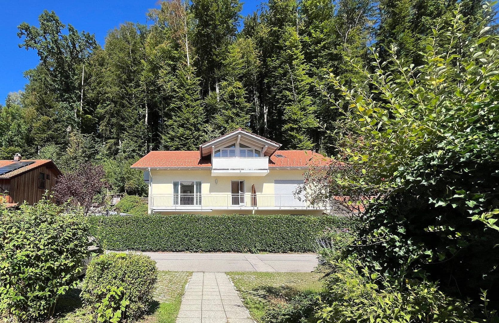 Prodej bytu 3+1 85 m², Bergen, Bavorsko Prodej bytu 3+1 85 m², Bergen, Bavorsko