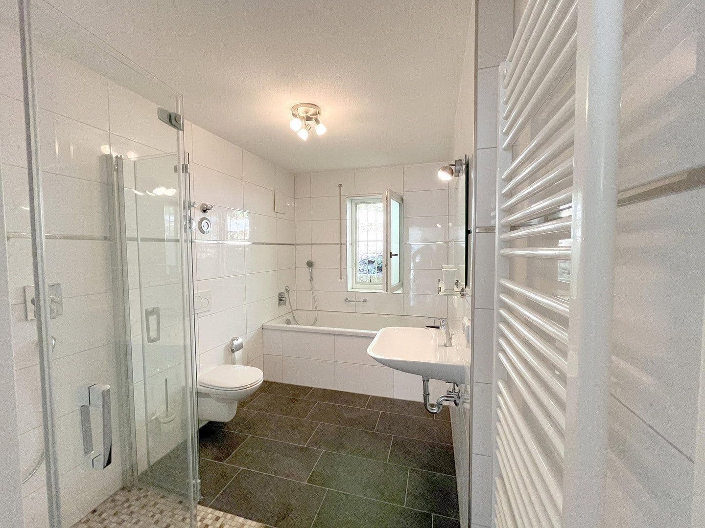 Prodej bytu 3+1 85 m², Bergen, Bavorsko Prodej bytu 3+1 85 m², Bergen, Bavorsko