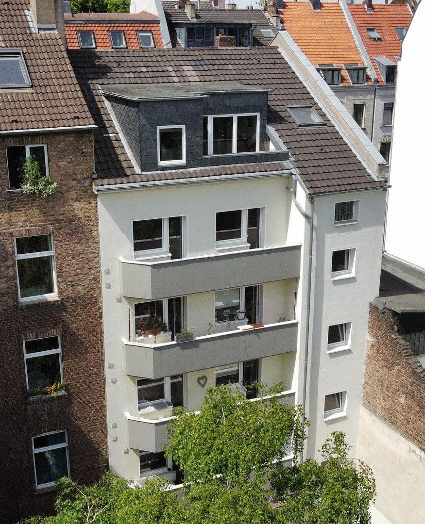 Prodej bytu 1+1 33 m², Köln, Severní Porýní-Vestfálsko Prodej bytu 1+1 33 m², Köln, Severní Porýní-Vestfálsko