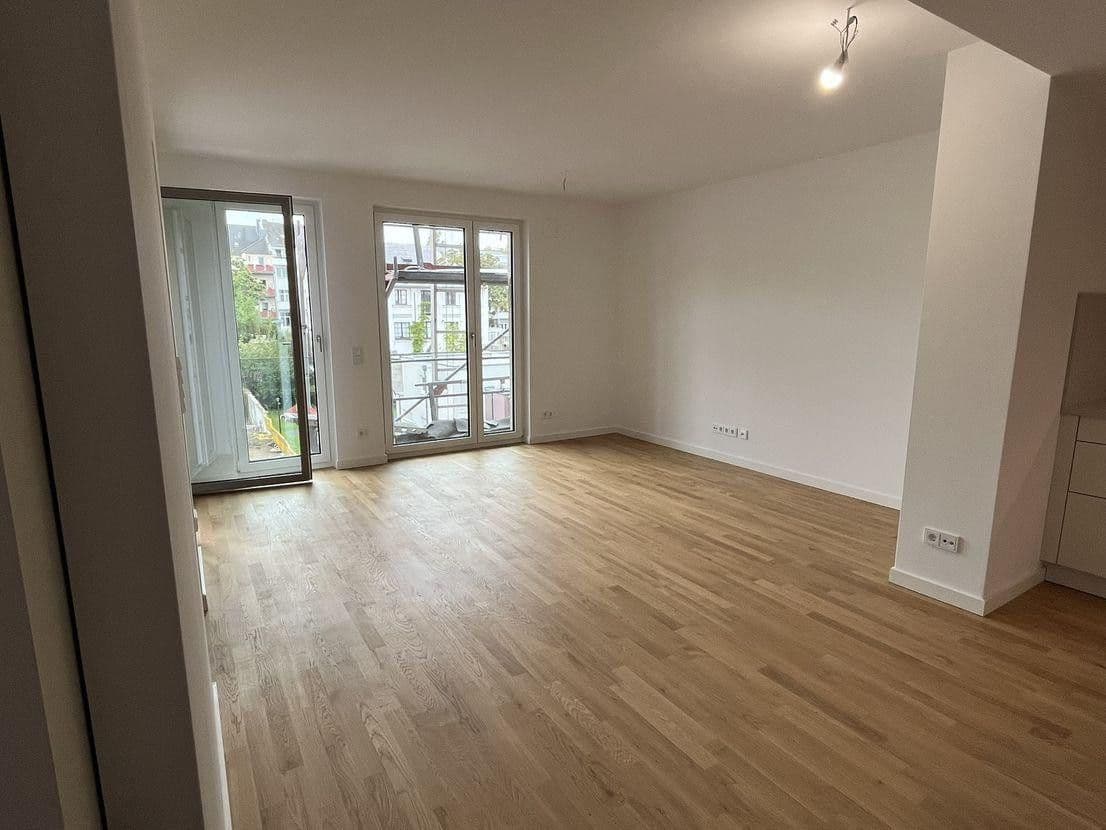 Pronájem bytu 2+1 46 m², Berlin, Berlín Pronájem bytu 2+1 46 m², Berlin, Berlín