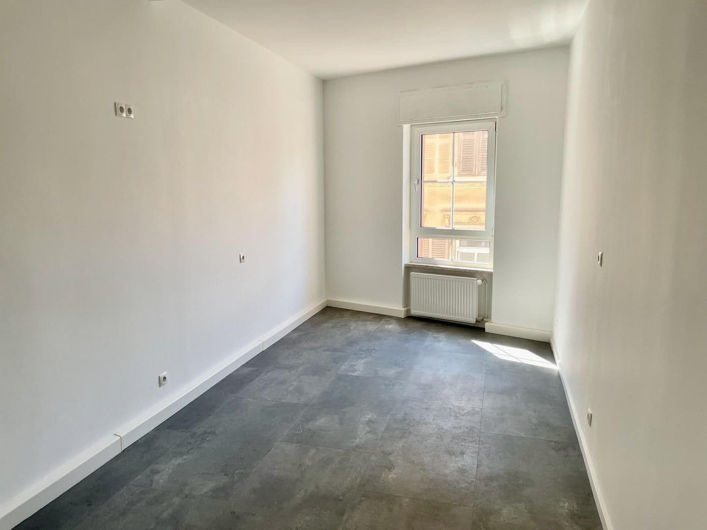 Pronájem bytu 4+1 116 m², Landau, Porýní-Falc Pronájem bytu 4+1 116 m², Landau, Porýní-Falc