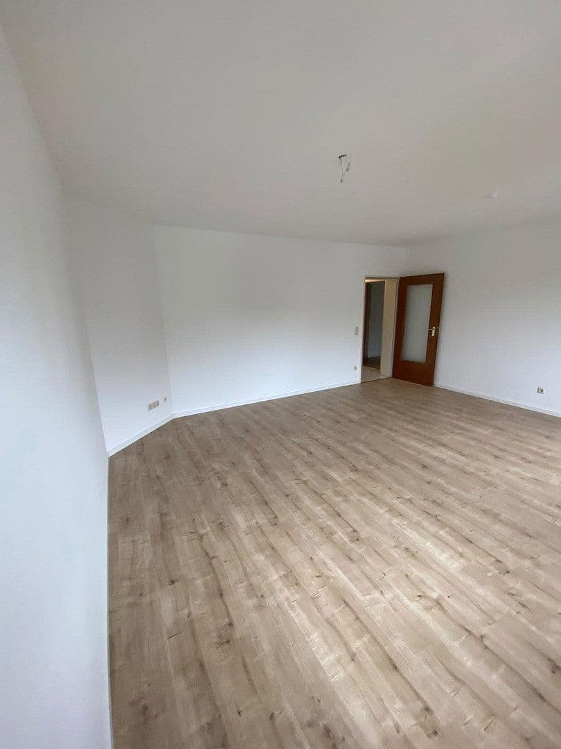 Pronájem bytu 3+1 73 m², Lorenz-Görtz-Str. 12, Mönchengladbach, Severní Porýní-Vestfálsko Pronájem bytu 3+1 73 m², Lorenz-Görtz-Str. 12, Mönchengladbach, Severní Porýní-Vestfálsko