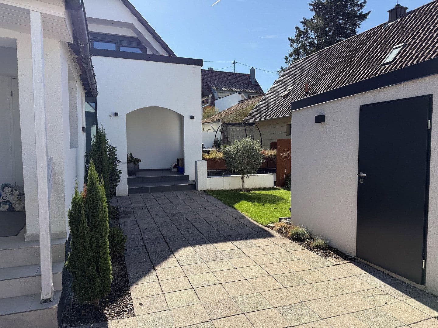 Prodej domu 110 m², pozemek 447 m², Rappenwörtstr. 47, Karlsruhe, Bádensko-Württembersko Prodej domu 110 m², pozemek 447 m², Rappenwörtstr. 47, Karlsruhe, Bádensko-Württembersko