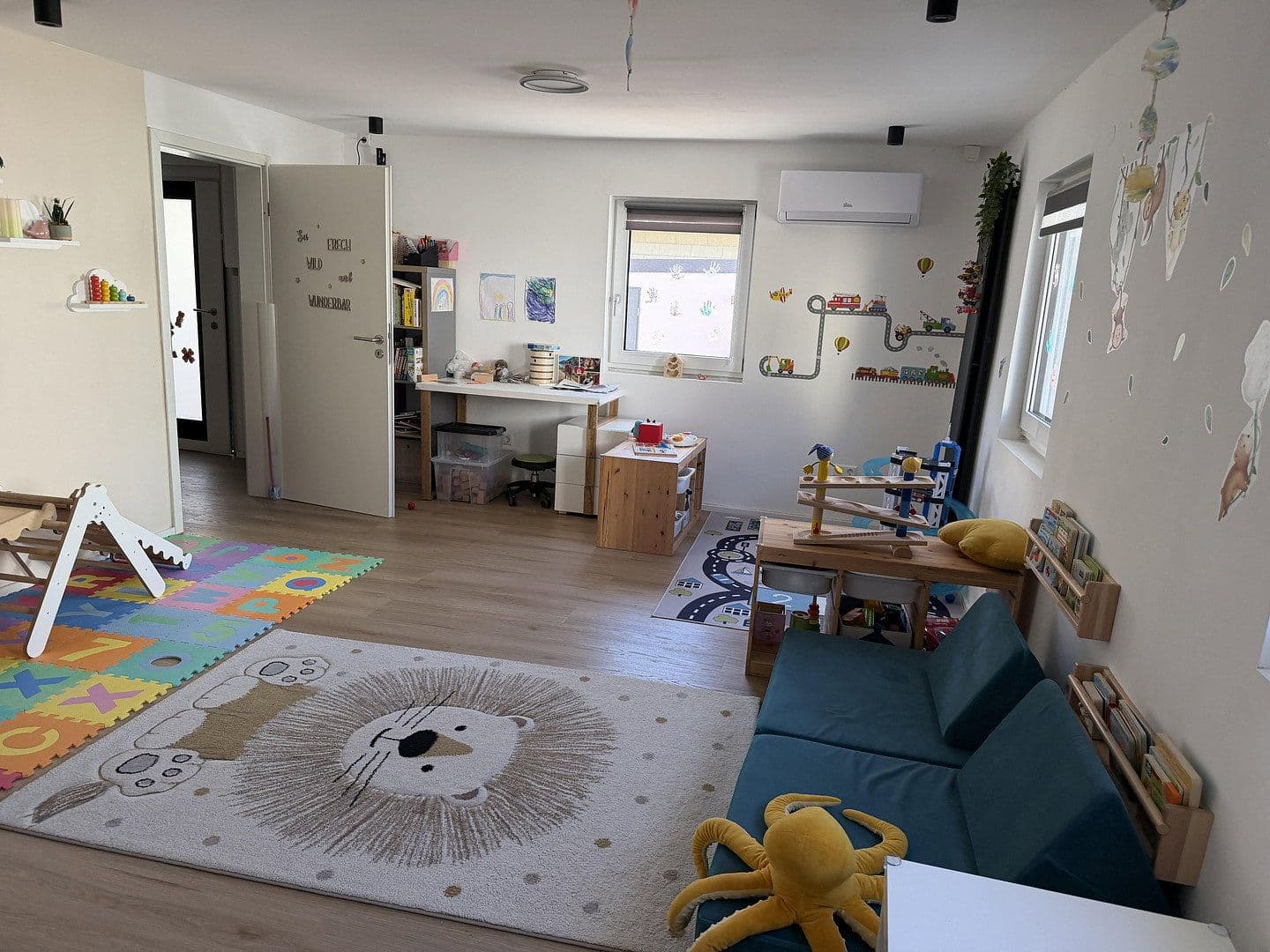 Prodej domu 110 m², pozemek 447 m², Rappenwörtstr. 47, Karlsruhe, Bádensko-Württembersko Prodej domu 110 m², pozemek 447 m², Rappenwörtstr. 47, Karlsruhe, Bádensko-Württembersko
