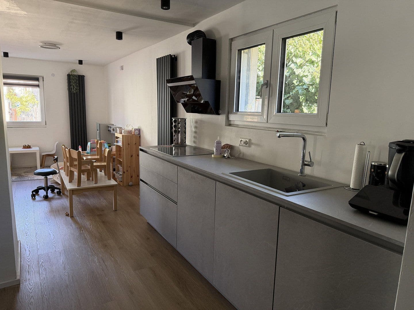 Prodej domu 110 m², pozemek 447 m², Rappenwörtstr. 47, Karlsruhe, Bádensko-Württembersko Prodej domu 110 m², pozemek 447 m², Rappenwörtstr. 47, Karlsruhe, Bádensko-Württembersko