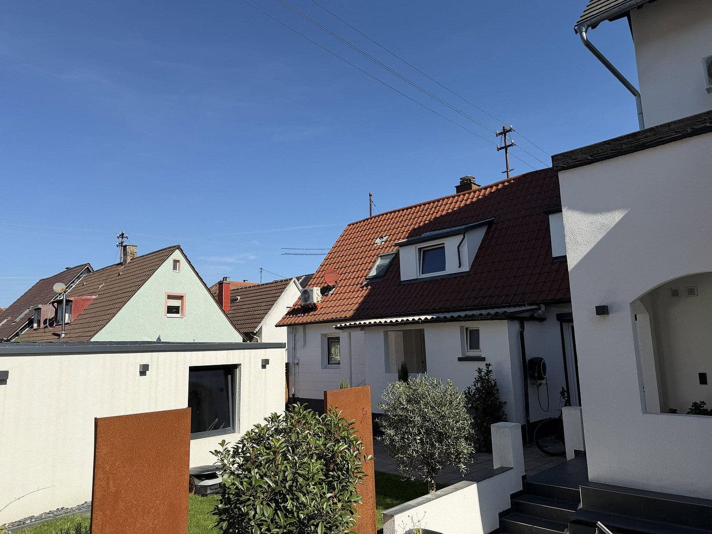 Prodej domu 110 m², pozemek 447 m², Rappenwörtstr. 47, Karlsruhe, Bádensko-Württembersko Prodej domu 110 m², pozemek 447 m², Rappenwörtstr. 47, Karlsruhe, Bádensko-Württembersko