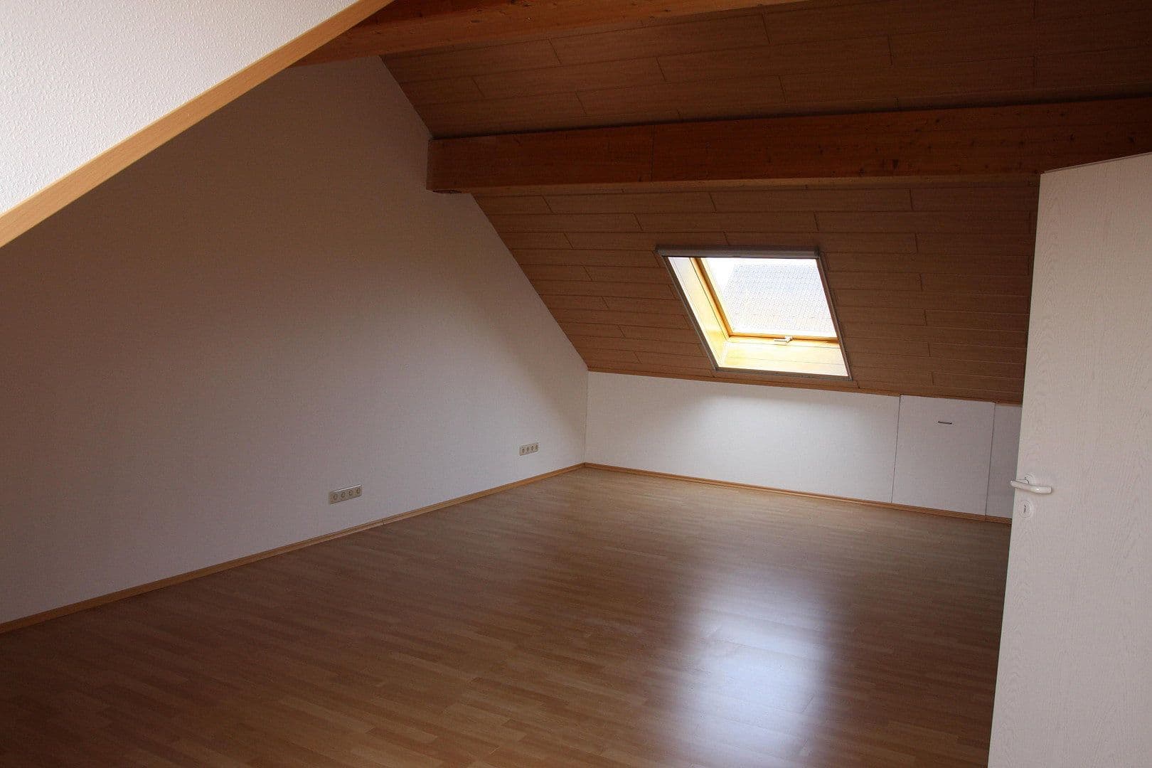 Prodej domu 140 m², pozemek 252 m², Willich, Severní Porýní-Vestfálsko Prodej domu 140 m², pozemek 252 m², Willich, Severní Porýní-Vestfálsko