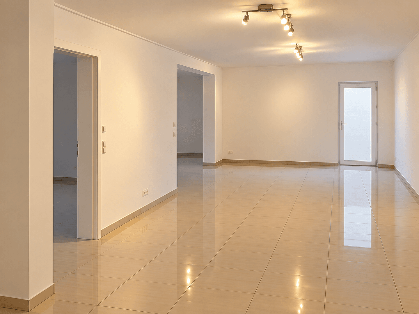 Pronájem bytu 2+1 75 m², Münzenberg, Hessen Pronájem bytu 2+1 75 m², Münzenberg, Hessen