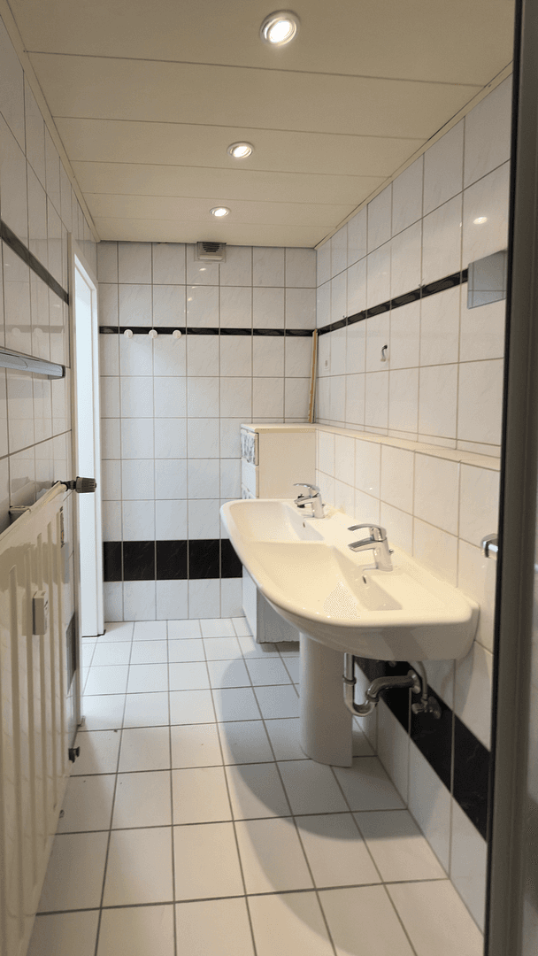 Pronájem bytu 2+kk 73 m², Werner-Egk-Straße 8, Hilden, Severní Porýní-Vestfálsko Pronájem bytu 2+kk 73 m², Werner-Egk-Straße 8, Hilden, Severní Porýní-Vestfálsko