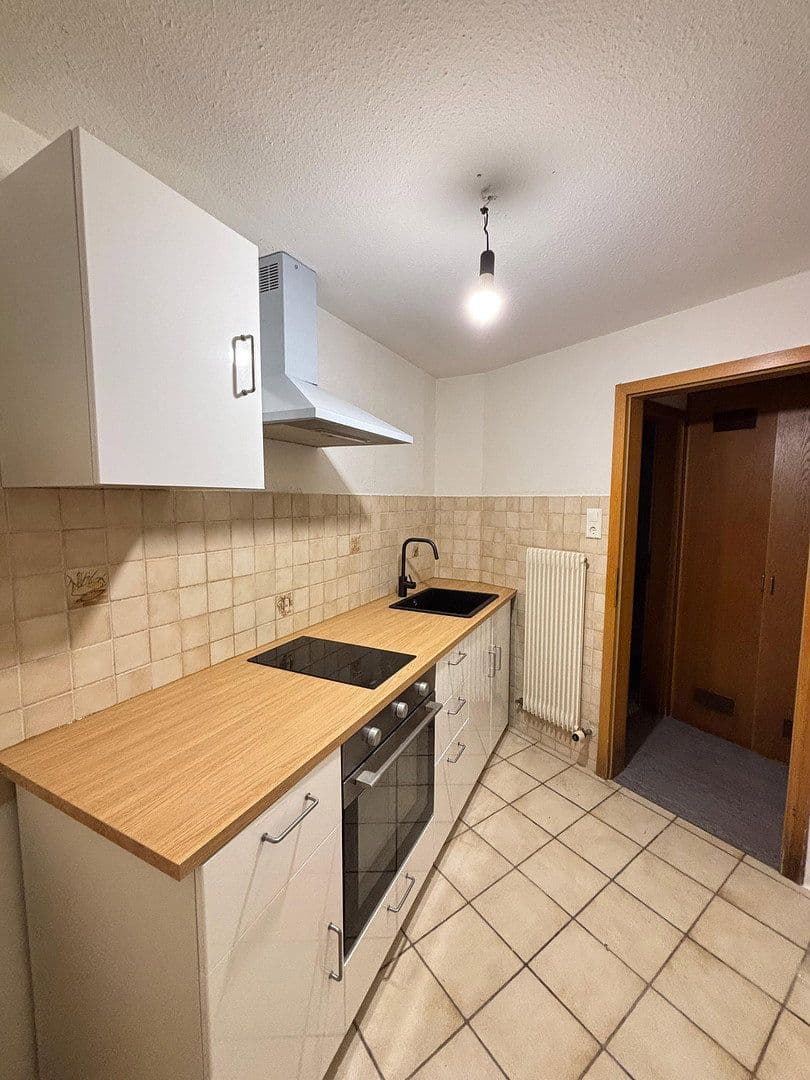 Pronájem bytu 1+kk 38 m², Stuttgart, Bádensko-Württembersko Pronájem bytu 1+kk 38 m², Stuttgart, Bádensko-Württembersko