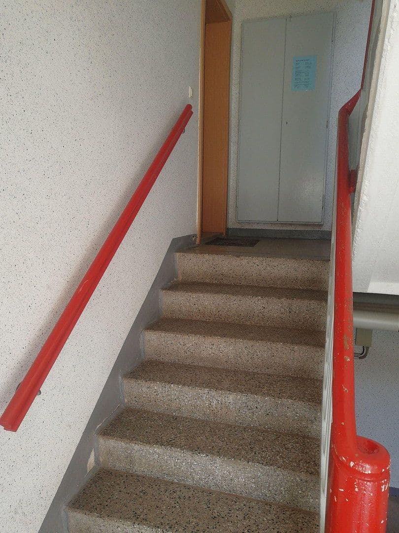 Pronájem bytu 3+1 60 m², Stöntzscherstraße 20, Pegau, Sasko Pronájem bytu 3+1 60 m², Stöntzscherstraße 20, Pegau, Sasko