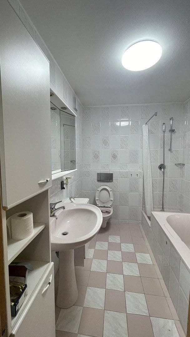 Pronájem bytu 4+1 90 m², Eching, Bavorsko Pronájem bytu 4+1 90 m², Eching, Bavorsko