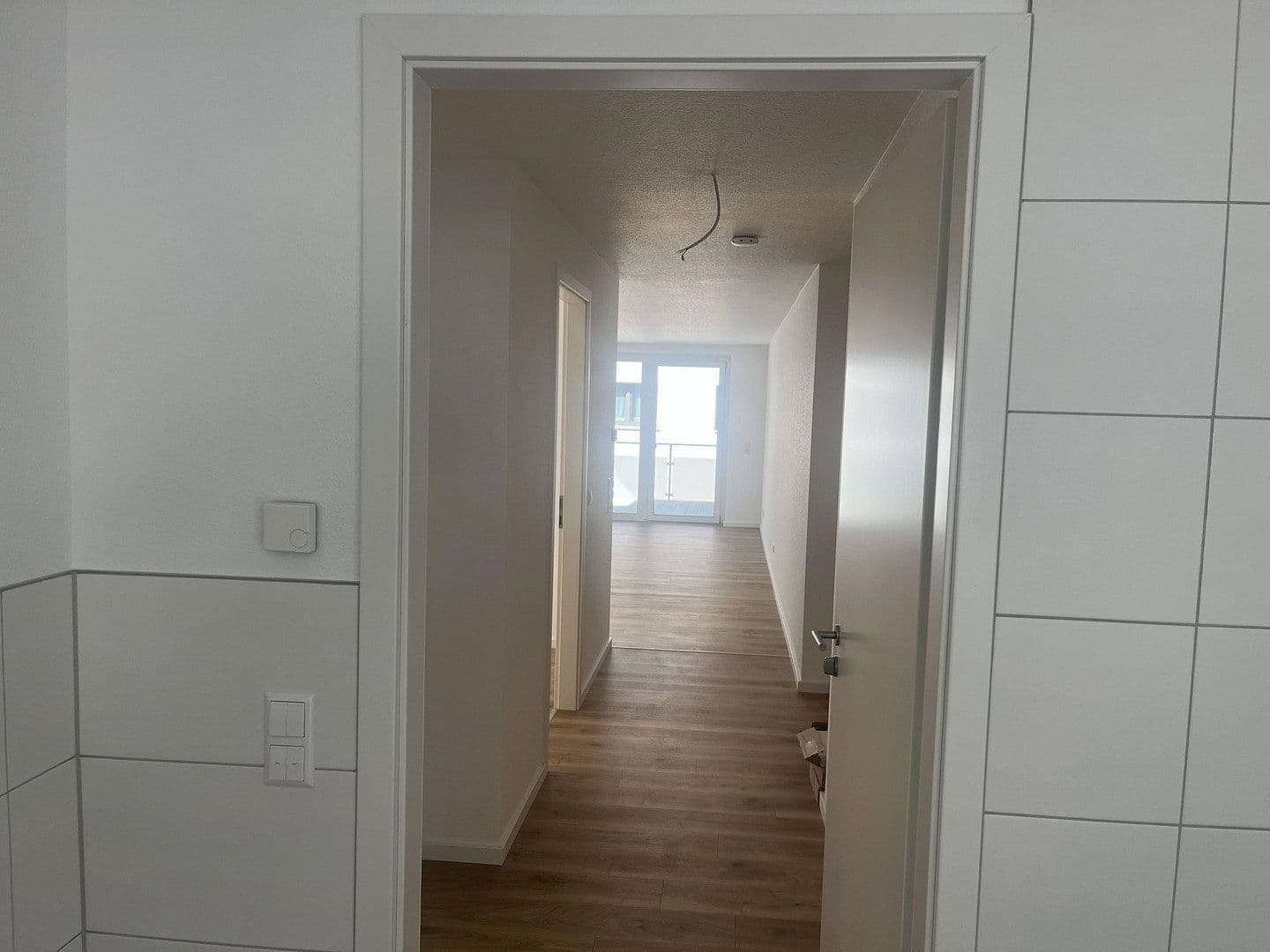 Pronájem bytu 3+kk 85 m², Am Alten Sportplatz, Wurmlingen, Bádensko-Württembersko Pronájem bytu 3+kk 85 m², Am Alten Sportplatz, Wurmlingen, Bádensko-Württembersko
