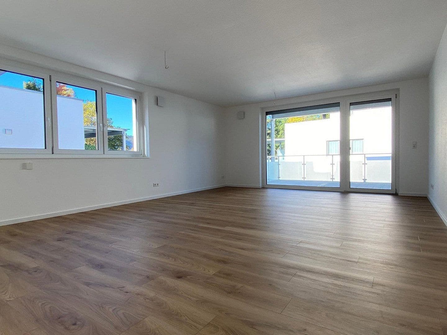 Pronájem bytu 3+kk 85 m², Am Alten Sportplatz, Wurmlingen, Bádensko-Württembersko Pronájem bytu 3+kk 85 m², Am Alten Sportplatz, Wurmlingen, Bádensko-Württembersko