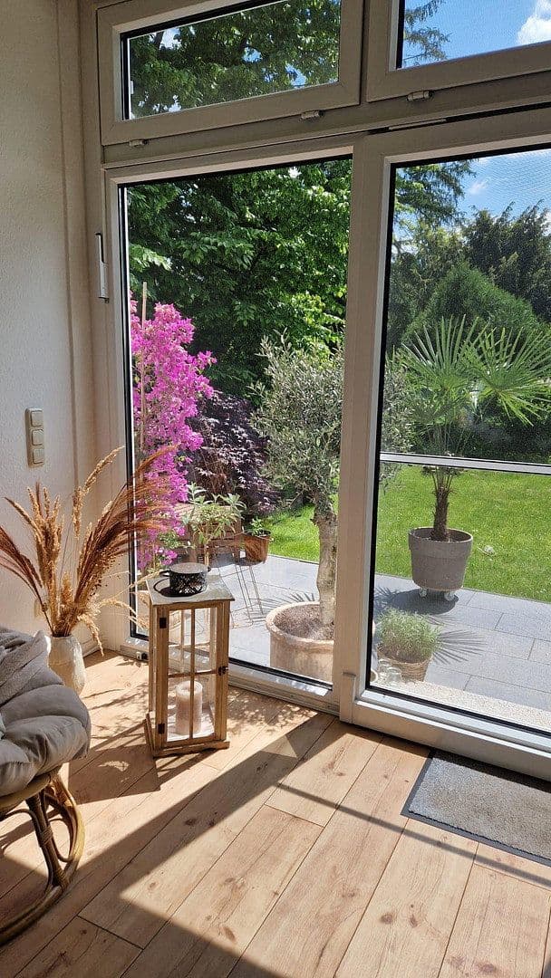 Pronájem bytu 2+kk 106 m², Freiheitstr. 30, Mönchengladbach, Severní Porýní-Vestfálsko Pronájem bytu 2+kk 106 m², Freiheitstr. 30, Mönchengladbach, Severní Porýní-Vestfálsko