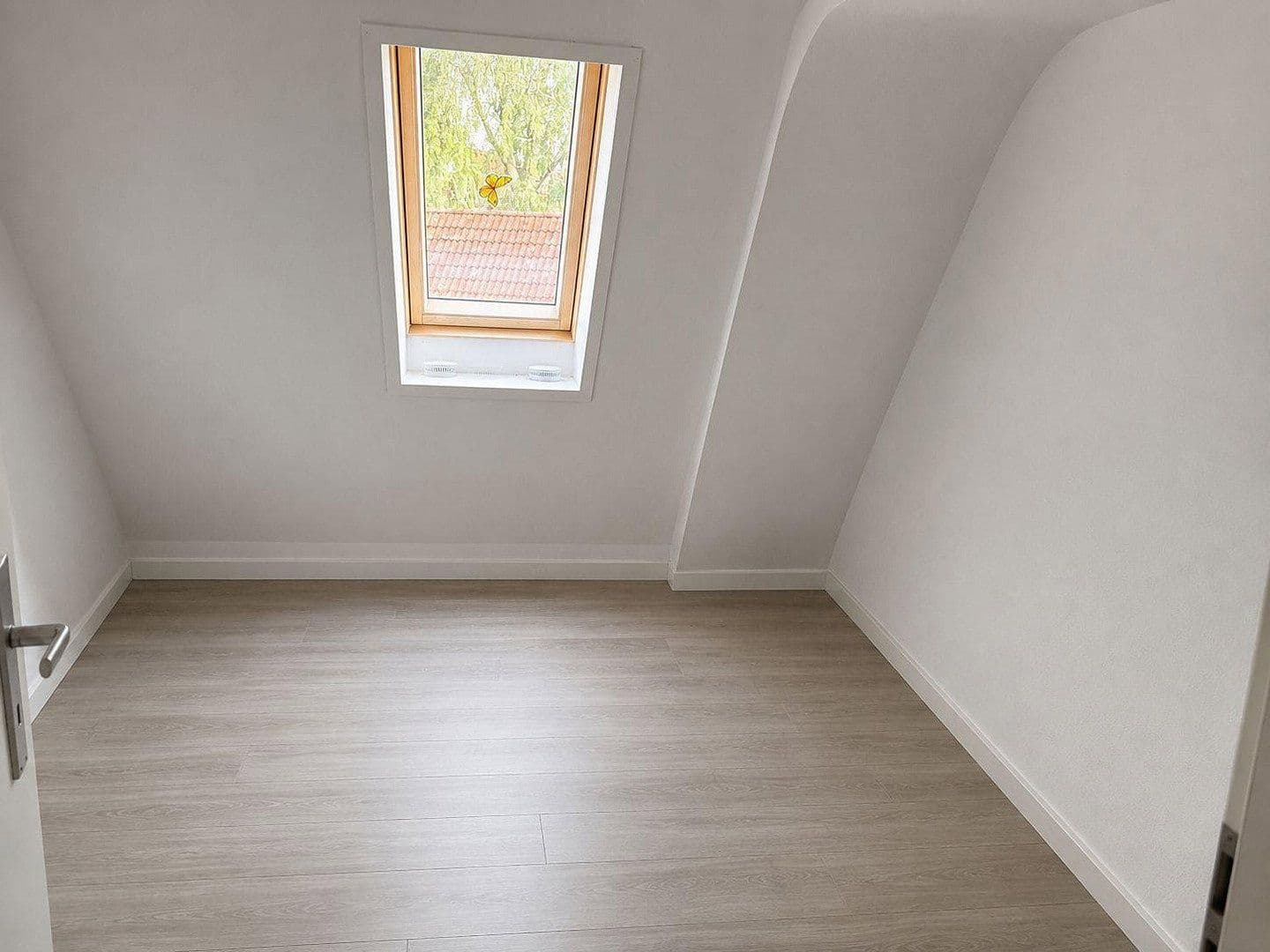 Pronájem domu 120 m², pozemek 700 m², Dettenheim, Bádensko-Württembersko Pronájem domu 120 m², pozemek 700 m², Dettenheim, Bádensko-Württembersko