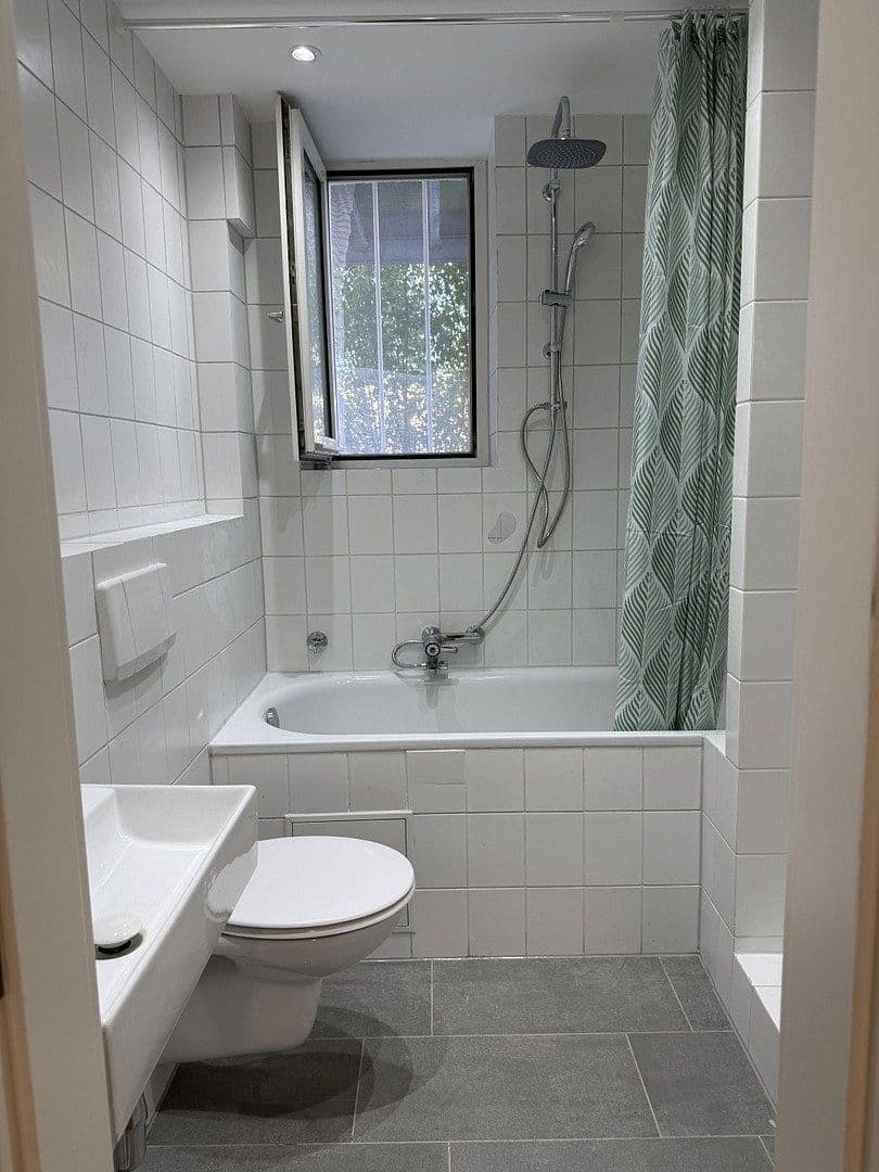 Pronájem bytu 2+1 59 m², Heinrichstraße 96, Darmstadt, Hessen Pronájem bytu 2+1 59 m², Heinrichstraße 96, Darmstadt, Hessen