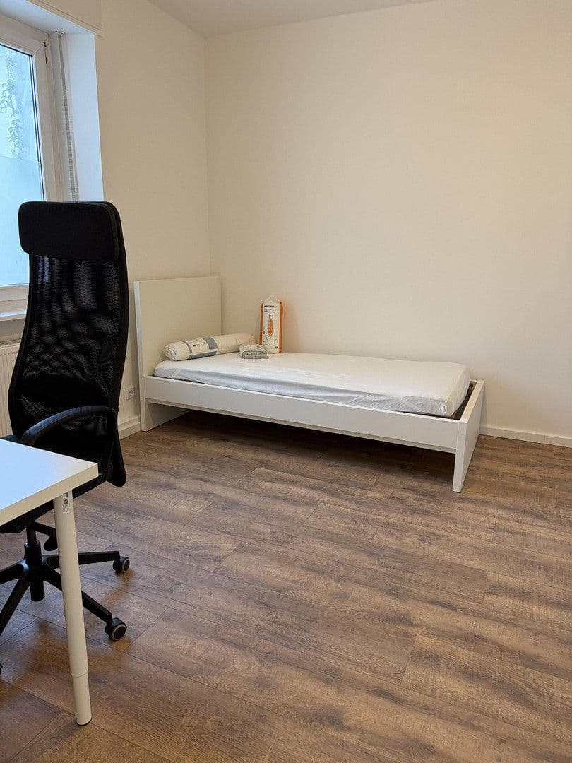 Pronájem bytu 2+1 59 m², Heinrichstraße 96, Darmstadt, Hessen Pronájem bytu 2+1 59 m², Heinrichstraße 96, Darmstadt, Hessen
