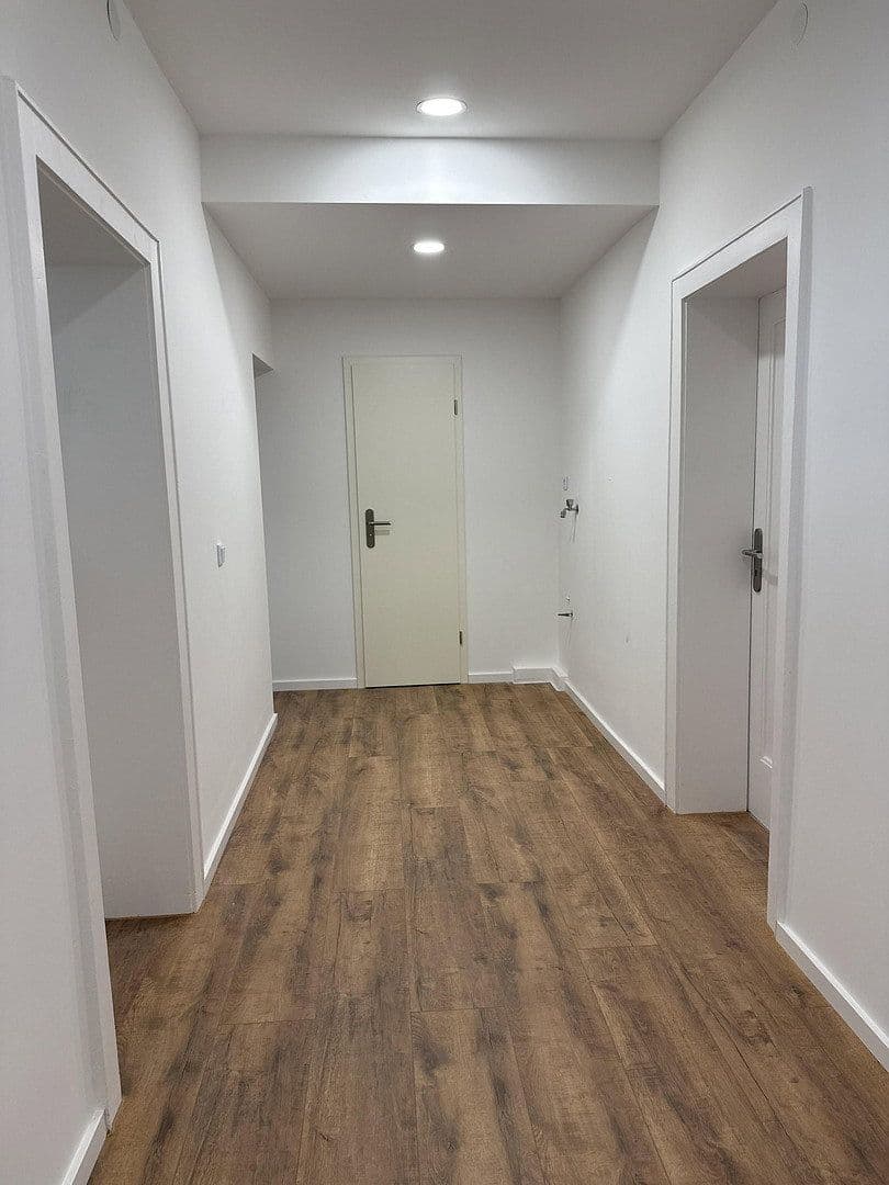 Pronájem bytu 2+1 59 m², Heinrichstraße 96, Darmstadt, Hessen Pronájem bytu 2+1 59 m², Heinrichstraße 96, Darmstadt, Hessen