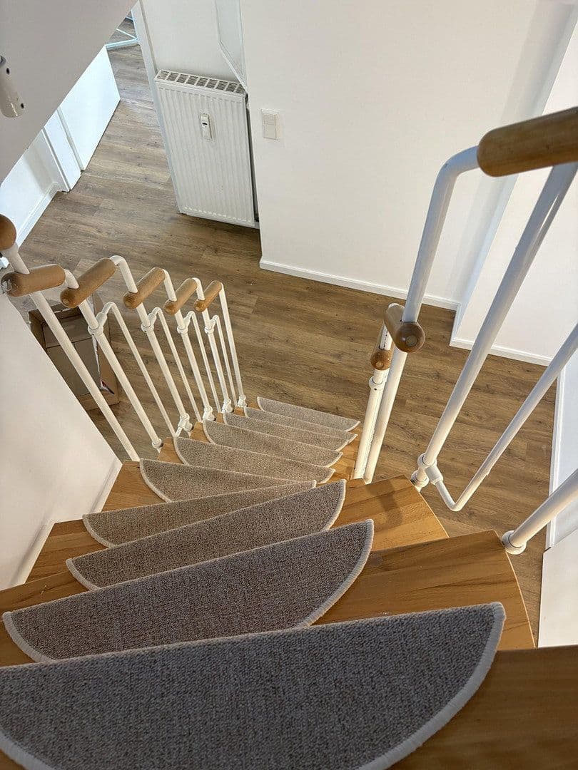 Pronájem bytu 3+1 79 m², Essen, Severní Porýní-Vestfálsko Pronájem bytu 3+1 79 m², Essen, Severní Porýní-Vestfálsko